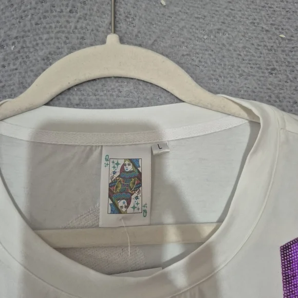 NWT Queen of Sparkles Women's White Short Sleeve Multi Wine Glass Tee Sequins L - Picture 2 of 8